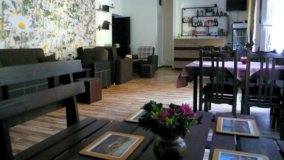 Hotel Newland Chiatura Buitenkant foto